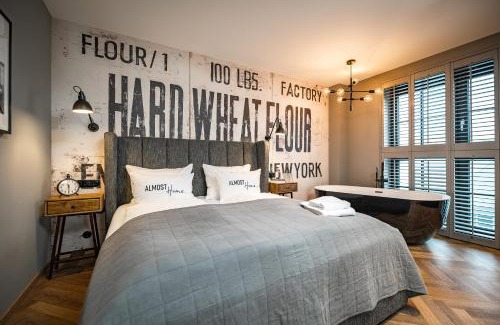 Brunsbuttel Hotel | River Loft Hotel & Spa