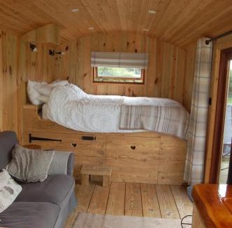 Cullompton Otro | River Meadow Retreat
