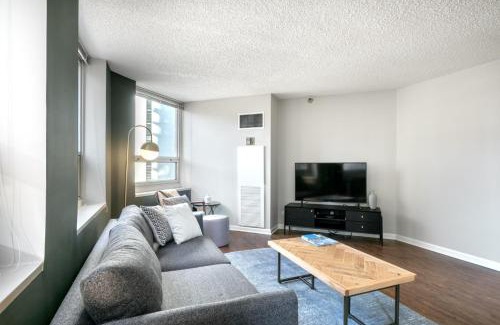 Rush and Division Apartamento | River N 1BR w Gym WD nr Magnificent Mile CHI-162