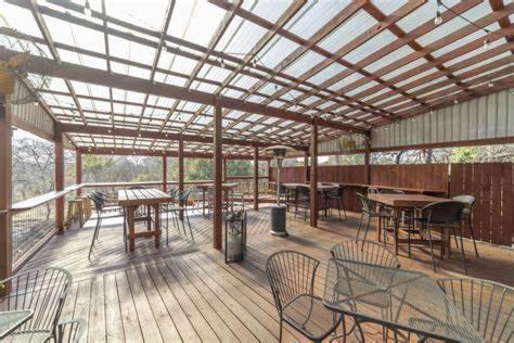 Bandera Hotel | RIVER OAK INN