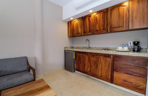 Puerto Vallarta Hotel | River Park Hotel