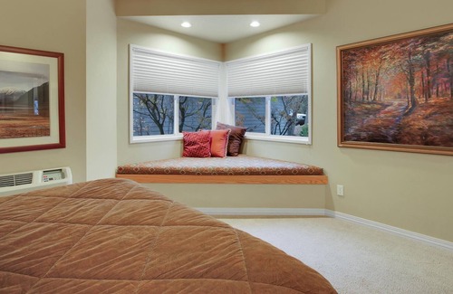 Southwest Bend Condominio | River Ridge 316ab
