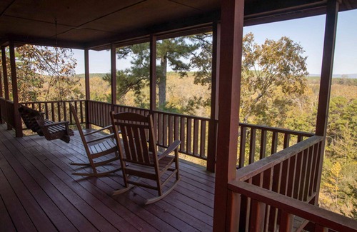 Smithville Cabina | River Ridge Cabin - SE Oklahoma, Mountain Fork Cabin . Property is for sale