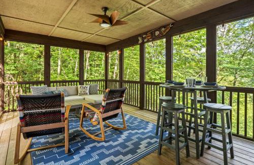Sapphire Casa | River Ridge Retreat