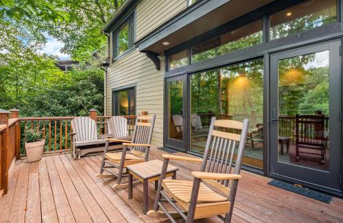 Sapphire Casa | River Ridge Retreat