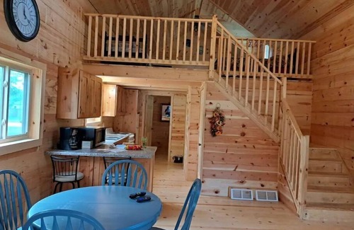 Muscoda Cabina | River Road Retreat