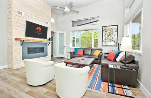 Wimberley Casa | River Road Retreat