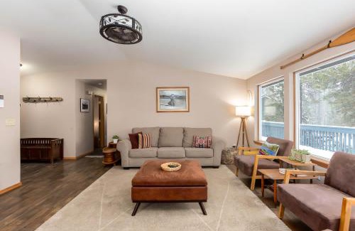 Three Rivers Casa | River Run Getaway Private Dock Pet Friendly Kayaks