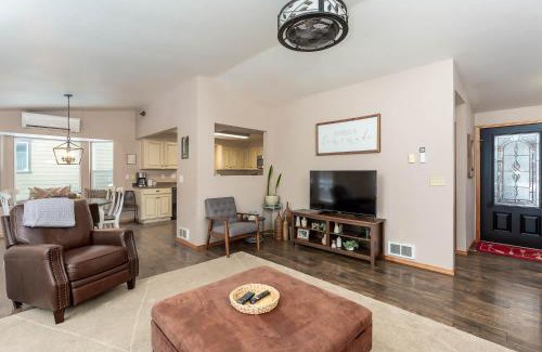 Three Rivers Casa | River Run Getaway Private Dock Pet Friendly Kayaks