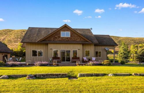 Livingston Casa | River Run