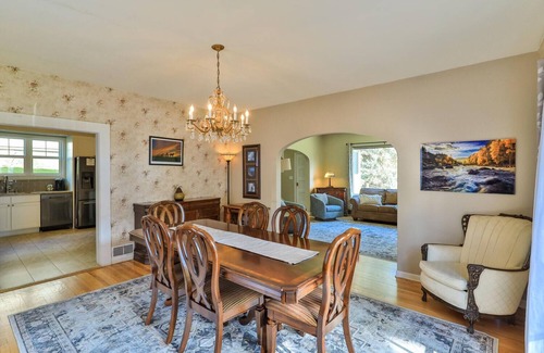Leavenworth Casa | River's Echo ~ Downtown Leavenworth ~ Bañera de hidromasaje ~ ¡Camina por todas partes!