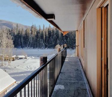 Blue River Casa | River Safari Lodge