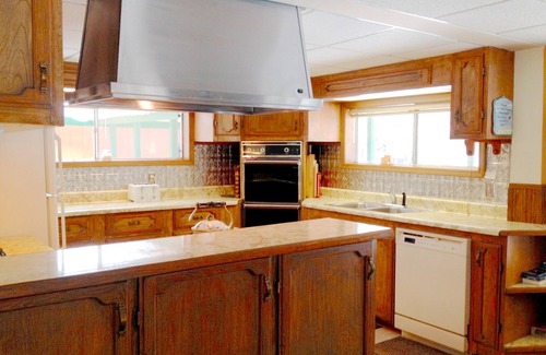 Bayfield Cabina | Refugio de montaña junto al río en el río Vallecito - Capacidad para 9