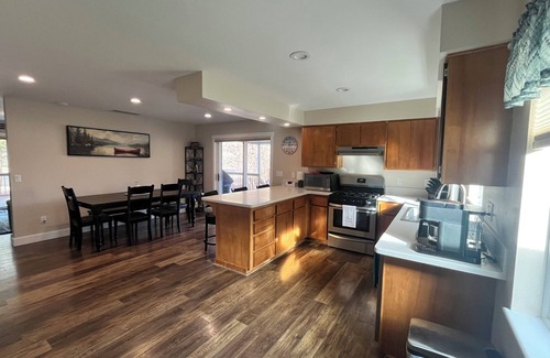 Nez Perce County Casa | River Time House - Enjoy the Clearwater River in this lovely 3 bedroom home.