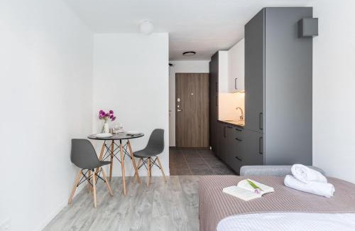 Business District Apartamento | River To The City - Self check in