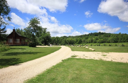Littleport Alquiler De RV | River Valley Campground