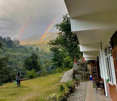 Chamoli Casa | River Valley Retreat