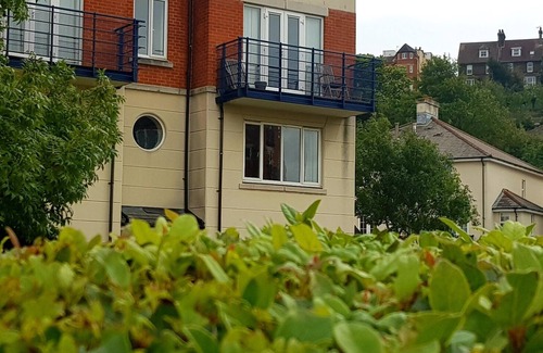 Rochester Apartamento | River View 2 Bedroom Apartment