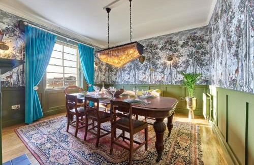 Berwick-upon-Tweed Casa | River View: Characterful Townhouse, Stunning Views
