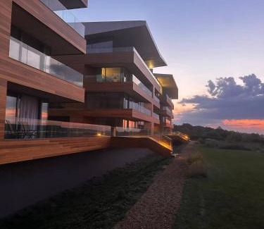 Zegrze Poludniowe Apartamento | River View Retreat Warsaw