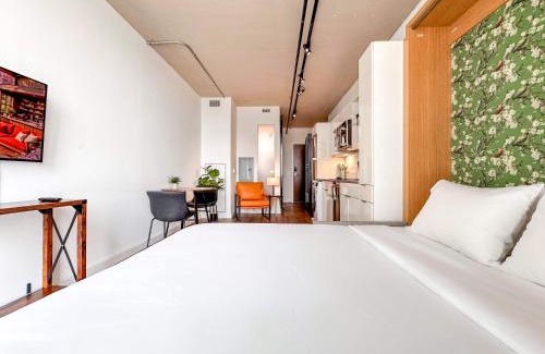 District Wharf Apartamento | River View Suite - The Wharf DC by Monthier