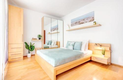 Vizafogo Apartamento | River View - Sunny - Comfy