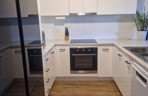 Waterford Casa | River View Townhouse centrally located between Brisbane & the Gold Coast.