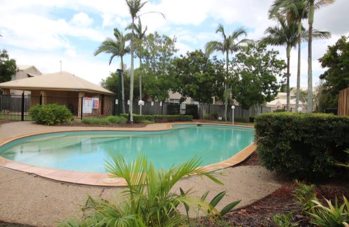 Waterford Casa | River View Townhouse centrally located between Brisbane & the Gold Coast.