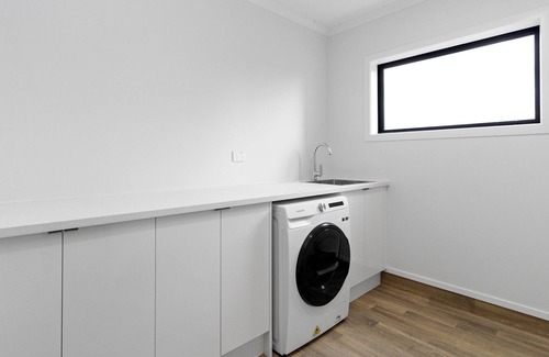 Hamilton North Otro | RIVER VISTA - HAMILTON HOLIDAY TOWNHOUSE, family friendly in Waikato