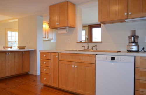 Gloucester Casa | River Watch: Waterfront home with river views and a private dock.