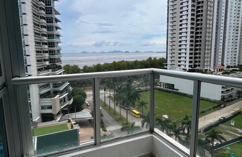 Costa del Este Apartamento | River Wood I Sunny 1 BDR in Costa del Este