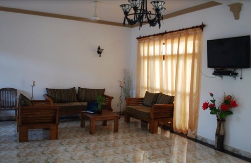 Aluthgama Cama Y Desayuno | Riverbank Bentota