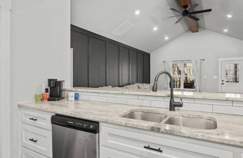 Karnack Cabina | Riverbank Retreat