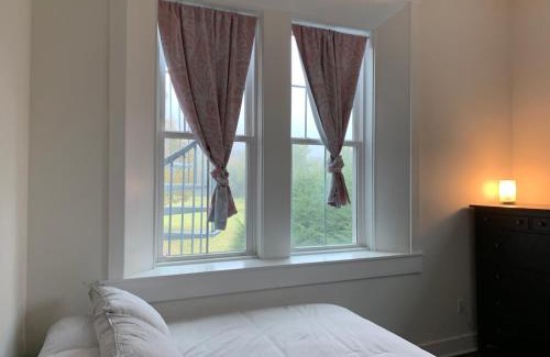 Charlemont Apartamento | Riverbend Berkshire East Basecamp