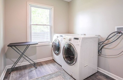 Laceys Spring Apartamento | Riverbend Condo B - Private and sleeps 4