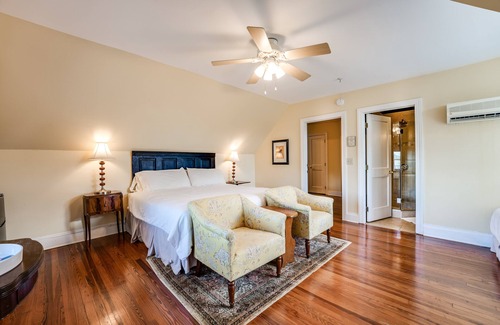 Five Points Cama Y Desayuno | Riverdale Inn