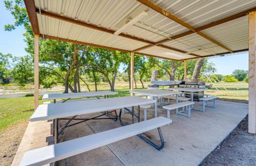 Brady Casa | Riverfront Brady Retreat on 25 Acres!