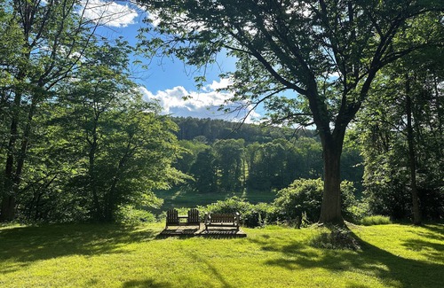 White Mills Casa | Riverfront Cabin Retreat on the Delaware, 5 mins from Narrowsburg, 2hrs from NYC