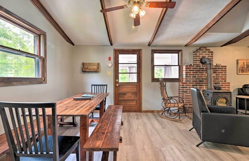 Great Cacapon Cabaña | Riverfront Cacapon Cottage: Kayak, Fish, Swim