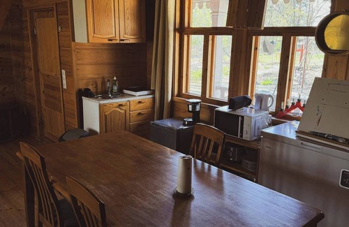 Aanekoski Chalet De Esquí | Riverfront Cottageee