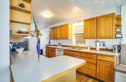 Tumtum Casa | Riverfront Duplex: Dock & Views in Nine Mile Falls