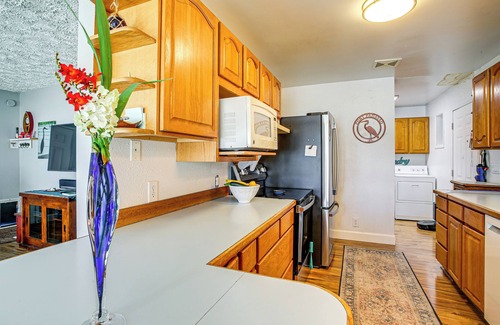 Tumtum Casa | Riverfront Duplex: Dock & Views in Nine Mile Falls