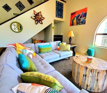 Parker Strip Casa | Riverfront Escape with dock