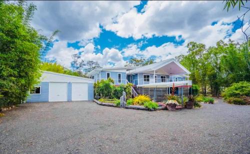 Pacific Haven Casa | Riverfront Family Haven