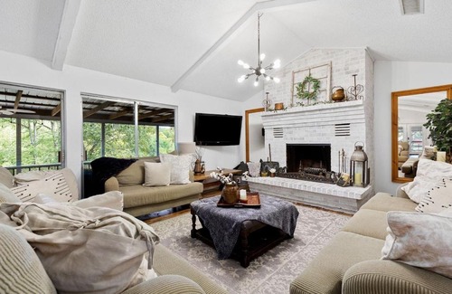 New Braunfels Casa | Riverfront Farmhouse 5br With Views, And Kayaks