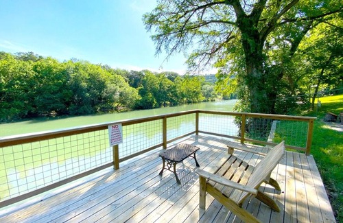 New Braunfels Casa | Riverfront Farmhouse 5br With Views, And Kayaks