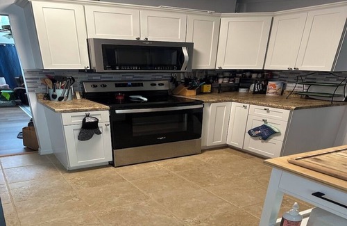 High Springs Casa | Riverfront Forest Retreat - Near Springs & UF! 3BR/2BA on the Santa Fe River!