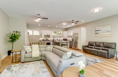 Hayesville Casa | Riverfront Hayesville Retreat: Fishing & Kayaking!
