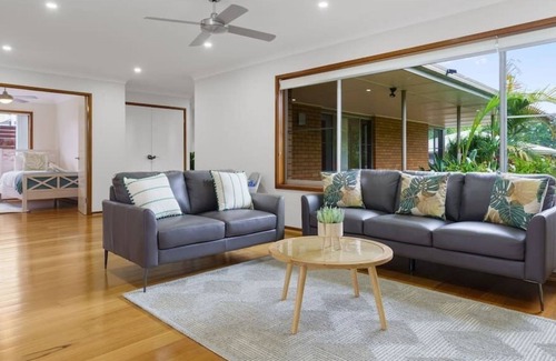 Chittaway Point Casa | Riverfront- Jacuzzi Sauna Kayaks
