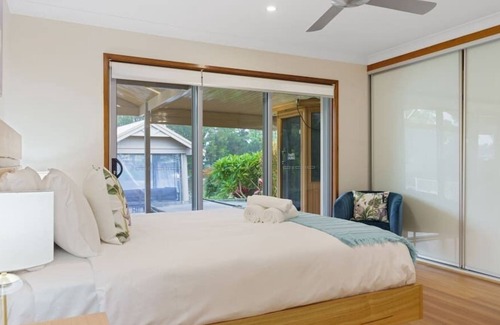Chittaway Point Casa | Riverfront- Jacuzzi Sauna Kayaks